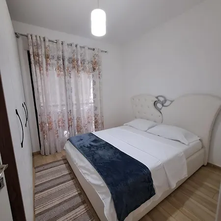 Lux, Don Bosko * ティラナ